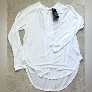 Under Armour Women's White Long Sleeve Open Back Loose Fit - White Sz XL - NWT